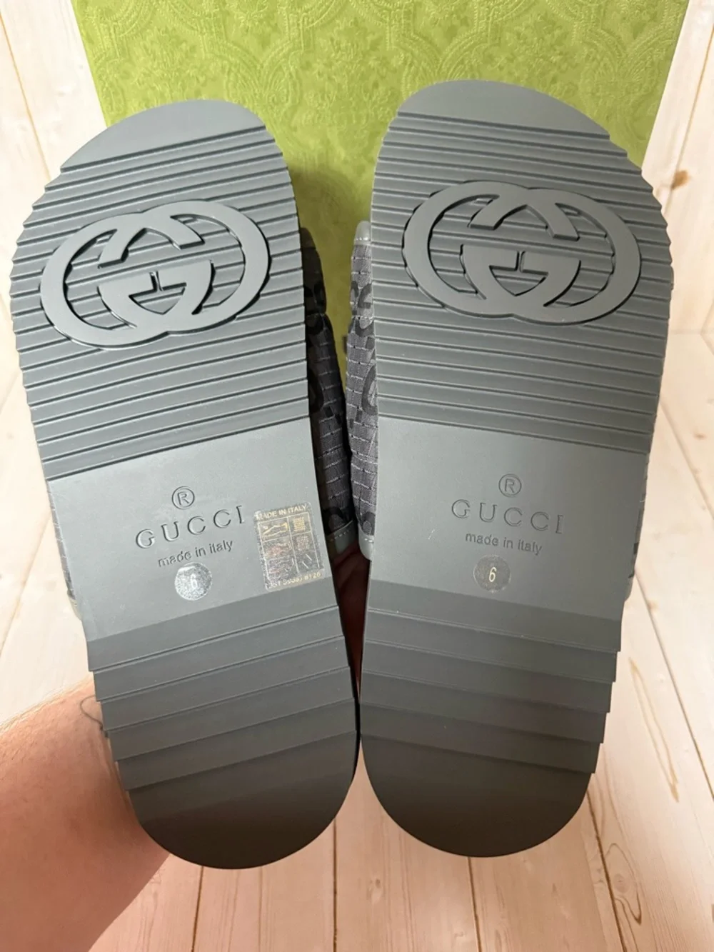 Gucci Ripstop GG Monogram Slide Sandals Grey/Black Sz 6G / 6.5US - Picture 11 of 11